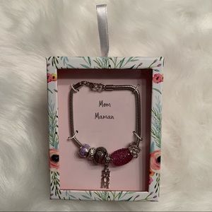 Mom Charm Bracelet NEW in Box